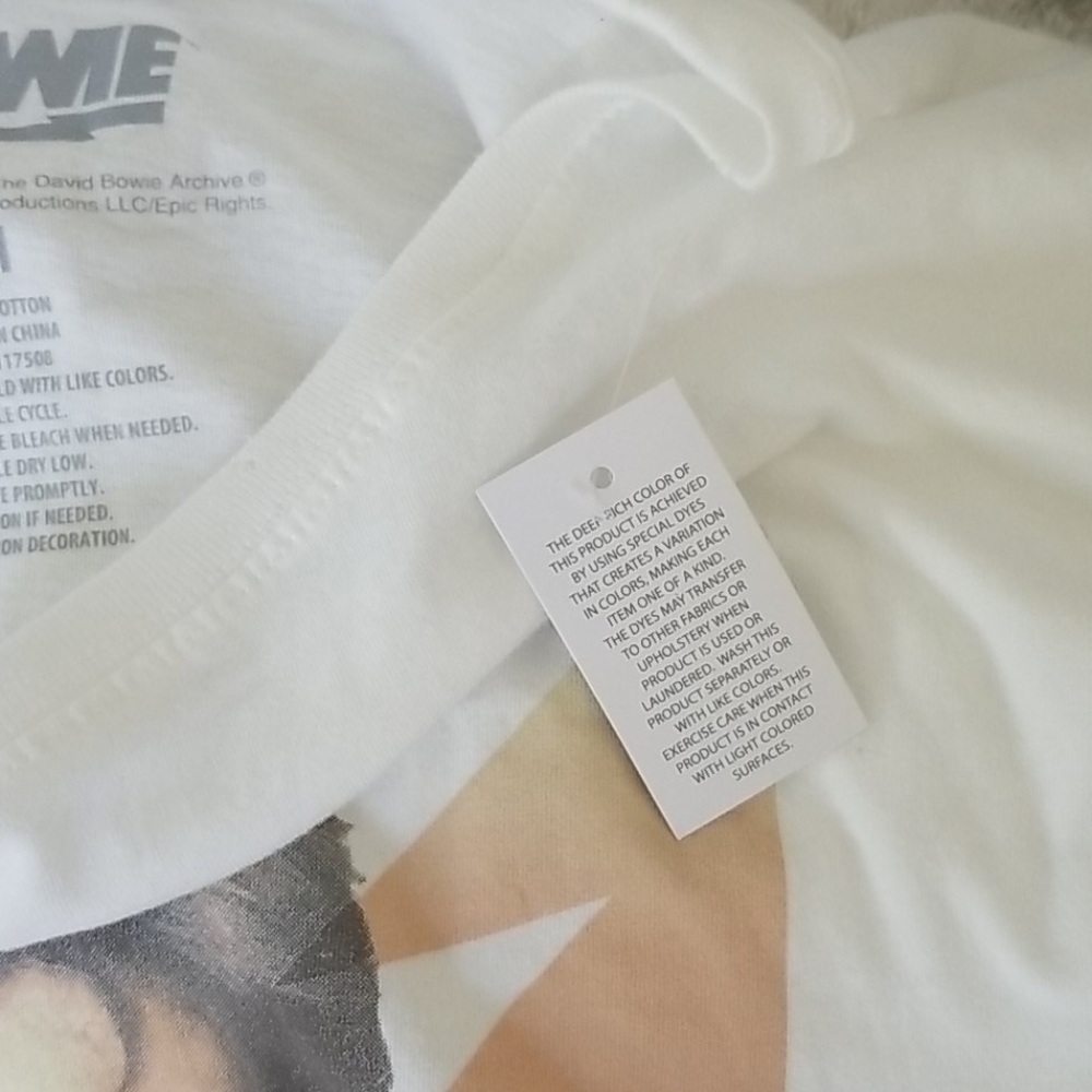 NWT Bowie tshirt - Picture 4 of 4